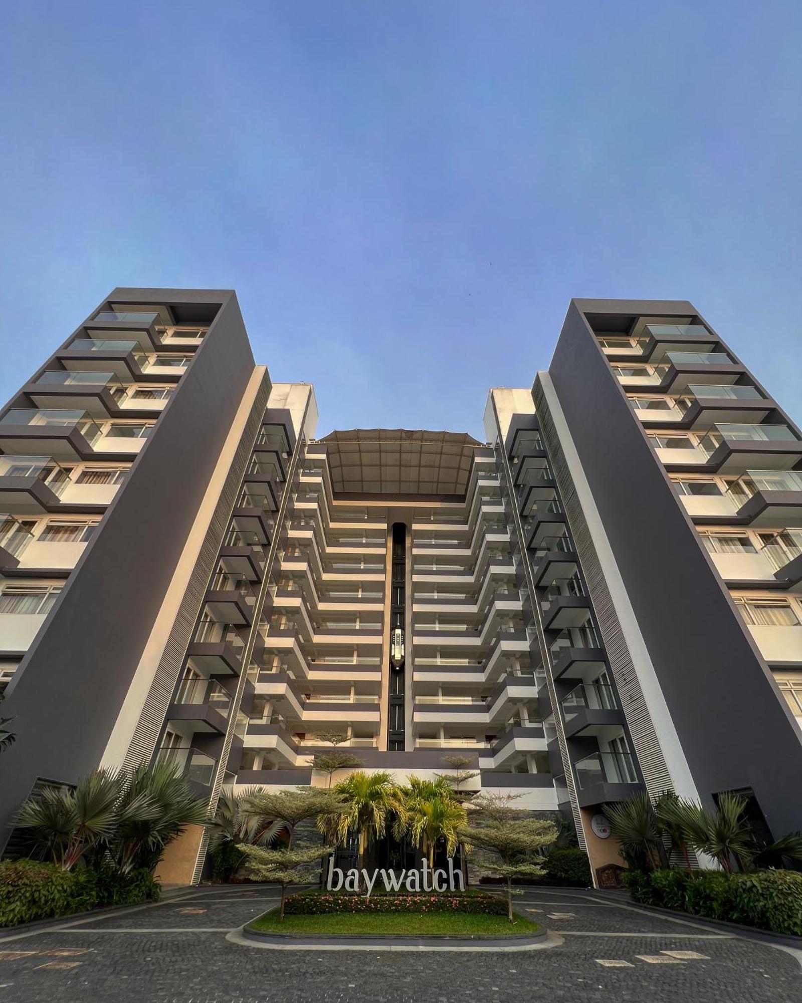 Kent Baywatch Suites Kochi Esterno foto